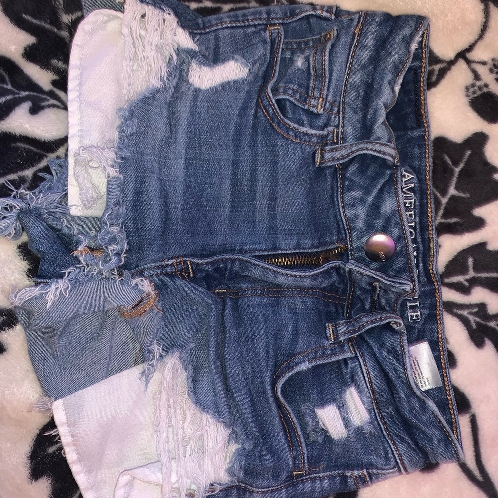 American eagle Jean shorts!!